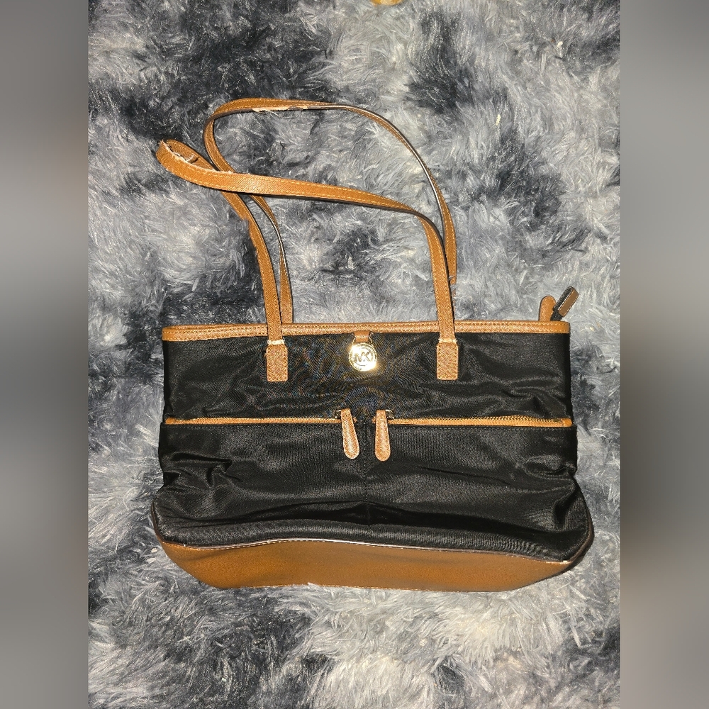 MICHAEL Michael Kors Black and Tan Structured Tote